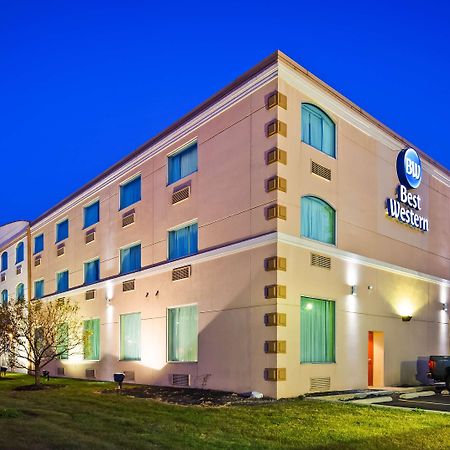 Best Western Airport Inn&Suites Cleveland Brook Park Exterior foto