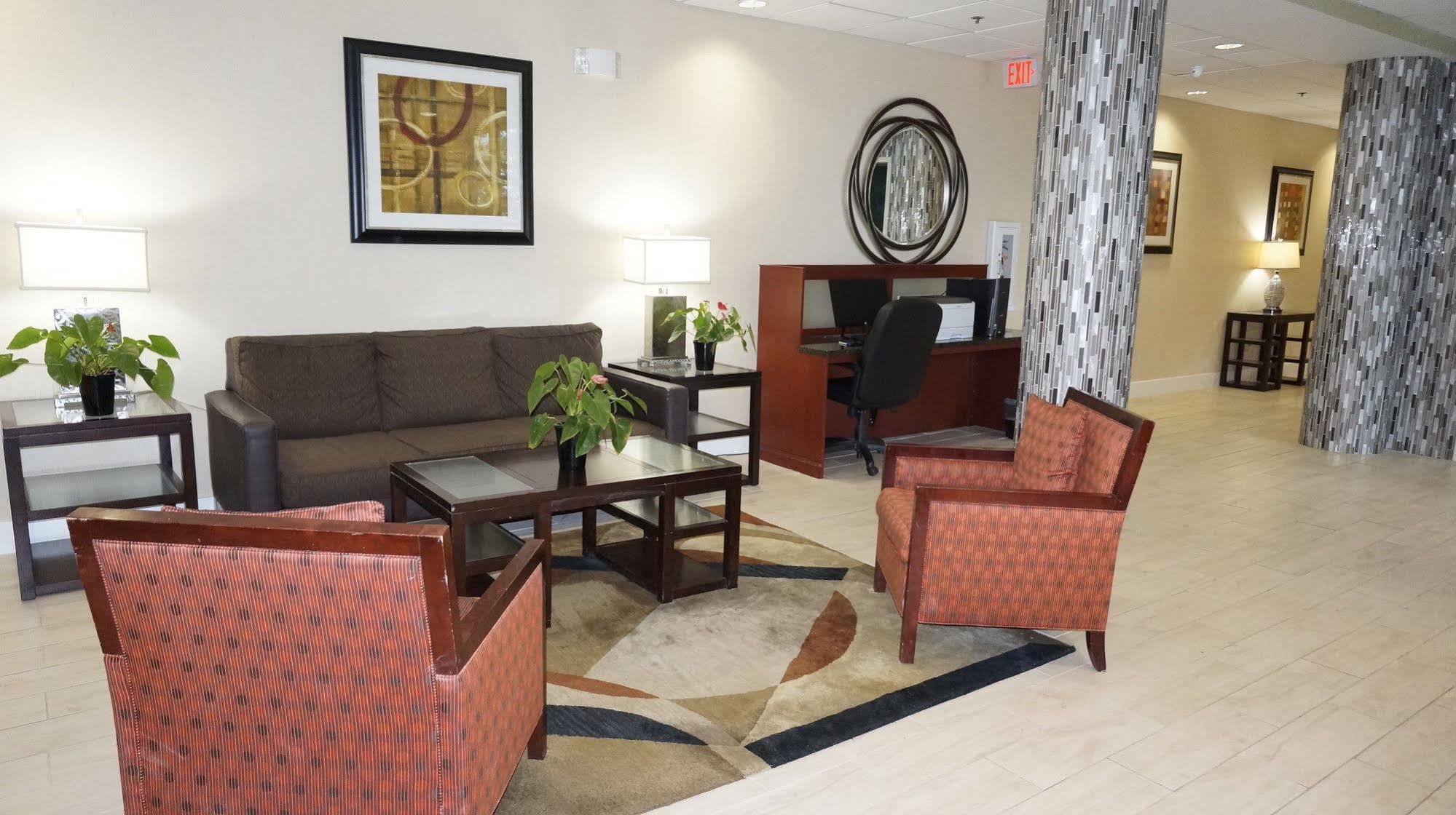 Best Western Airport Inn&Suites Cleveland Brook Park Exterior foto